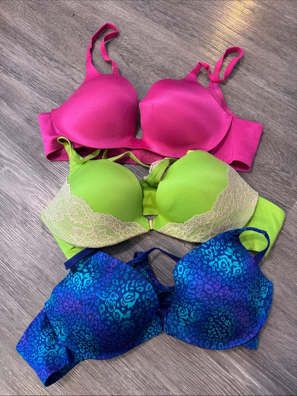 Victoria's Secret 3-Pack Push Up Bras (1 back clasp, 2 Racerback front clasp)